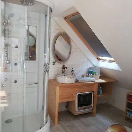 Retro Apartment *